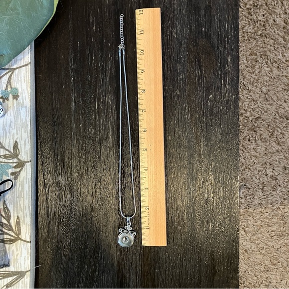 Ginger Snap Bracelet, Necklace + Charms - NWOT - Picture 8 of 13